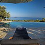 The Infinity 180 Luxury Suites - Adults Only