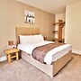 The New County Hotel