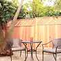 Cole Valley Lower Apartment