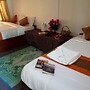 Rhino Lodge Bardia