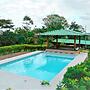 Epic Adventure Lodge