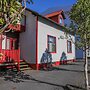 Lava Guesthouse