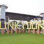 Hunky Dory Resort