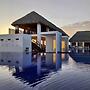 Hotel Maya Jade