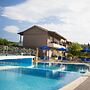 Olive Grove Studios & Apartments