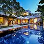 Sunset Paradise Villa Jimbaran 8008