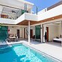 Exquisite Thai Balinese Pool Villa Mika
