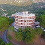 Douma Hotel
