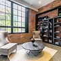 GLOBALSTAY. Dundurn LOFTS. Free parking