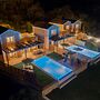 Reiki Luxury Villas