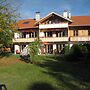 Ferienwohnung Landhaus alpinum