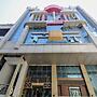 OYO 740 Hotel Suravi