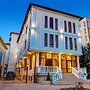 Oscar Hotel