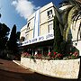 Beth-Shalom Hotel