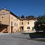 B&B Stradivari