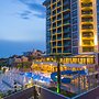 Campus Hill Hotel