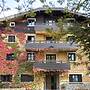 La Maison des Cèdres