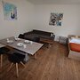 AB Apartment 82