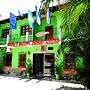 Hotel y Hostal Yaxkin Copan