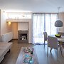 Solon - Deluxe City Center Apartment