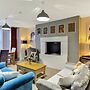 Crawford Apt