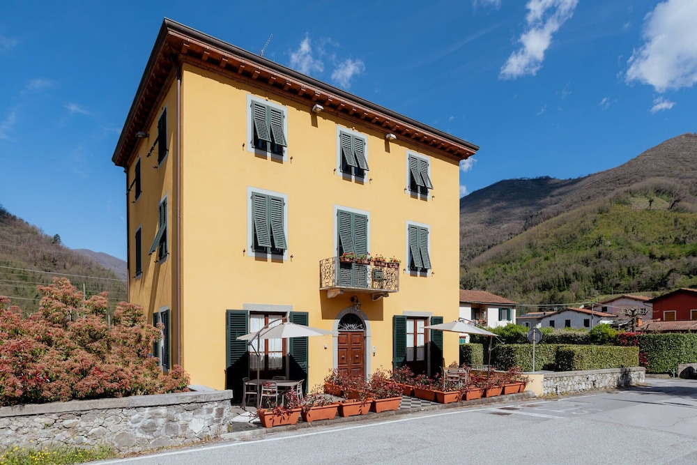Lucca Franco's Villa