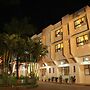 Hotel Ravi Kiran