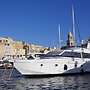 Riti Yacht