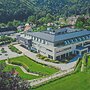NUHR Medical - Hotel & Restaurant