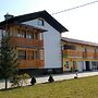 Tourist farm and beekeeping Salamun