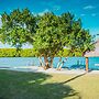 Qoqo Island Resort