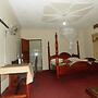 Town View Hotel