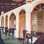 Rupa's Hotel Arugambay