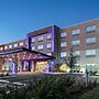 Holiday Inn Express & Suites Wilmington West - Medical Park by IHG