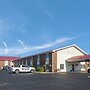Econo Lodge Inn & Suites Escanaba North