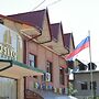 Osiyo Palace