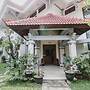 RedDoorz Syariah near Gelora Delta Sidoarjo