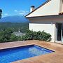 Chalet con piscina y vistas a 10min de la playa de Blanes