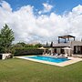 3 bedroom Villa Lara 11 with 10x5m private pool, within walking distan