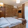 Hotel Green Town