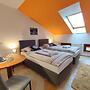 Hotel 28