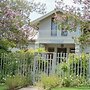 Mirabel Guesthouse