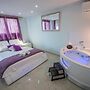 Mesogios House Suites