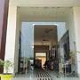 Hotel The Atulyam