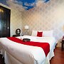 RedDoorz Plus @ Aguirre Avenue BF Homes