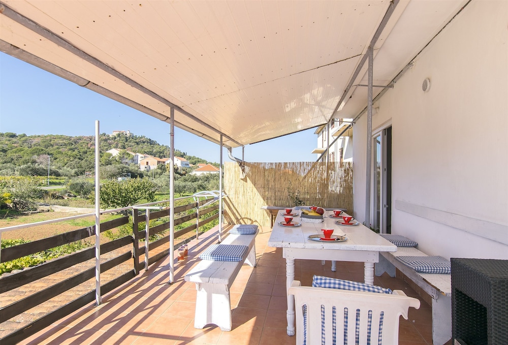 Apartments Irena