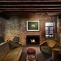 Moss Hotel