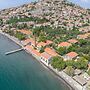 Olive Press Hotel & Apartments