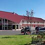 FastHotel Montmarault - Auberge du Grand Champ