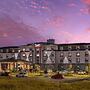 Executive Residency by Best Western Calgary City View North